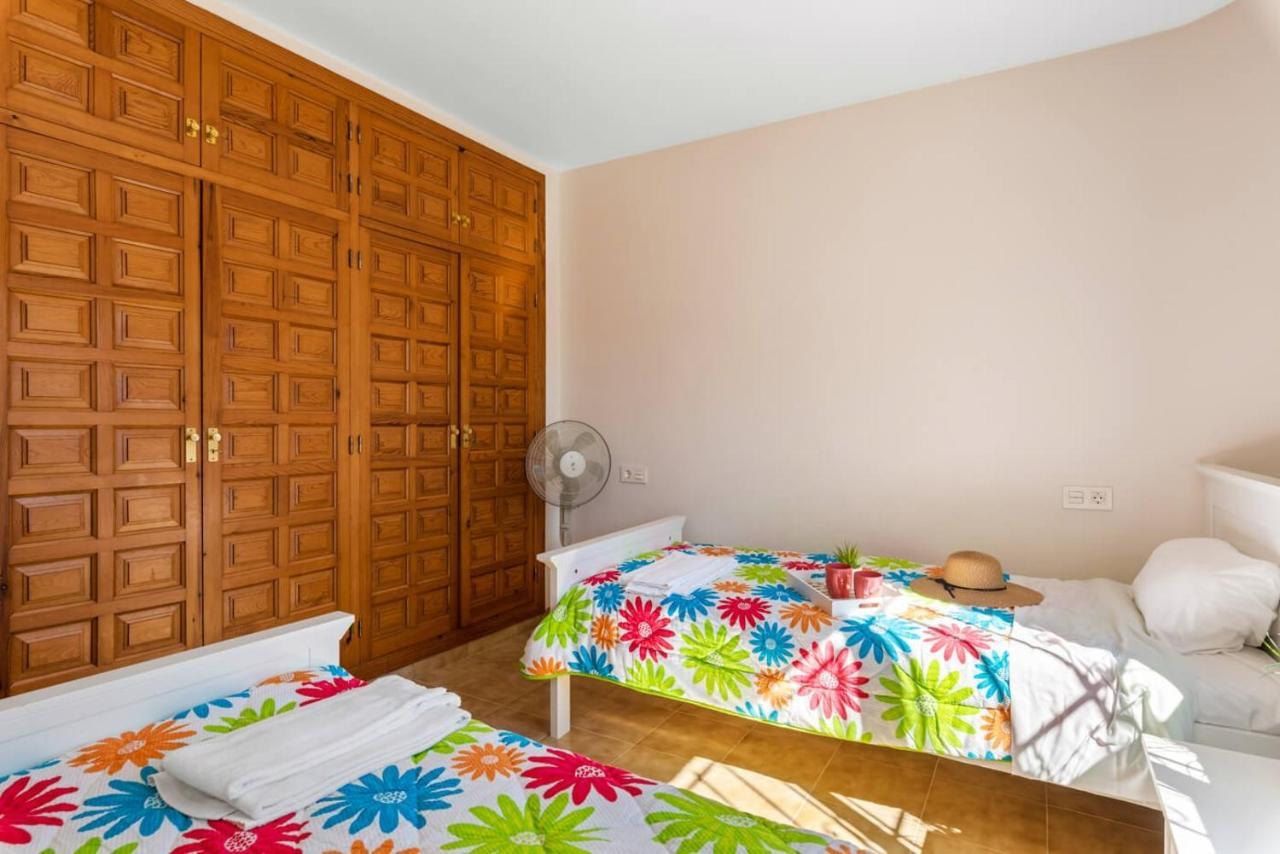 Villa Watsi - Plusholidays Калпе Екстериор снимка