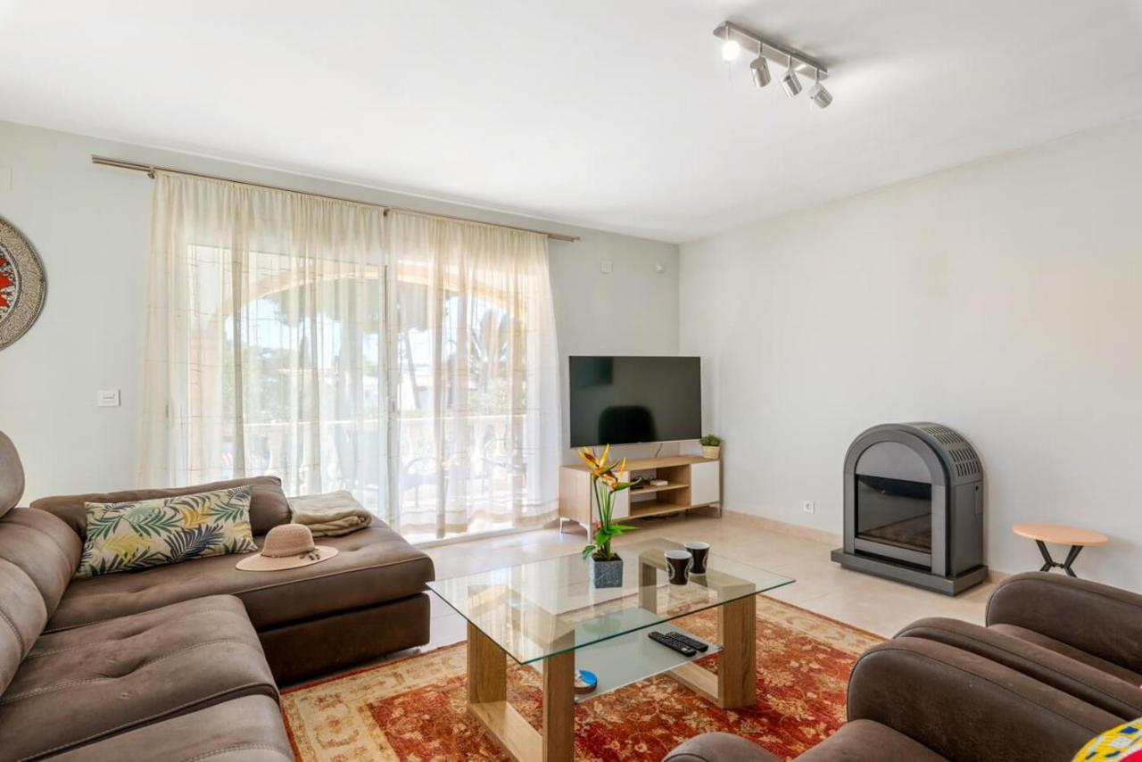 Villa Watsi - Plusholidays Калпе Екстериор снимка